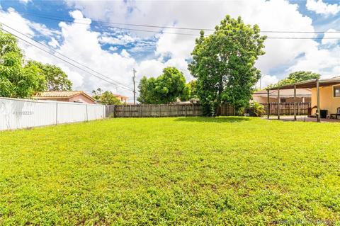263 E 18th St, Hialeah, FL 33010 photo 13