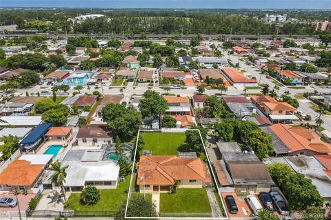263 E 18th St, Hialeah, FL 33010 photo 3