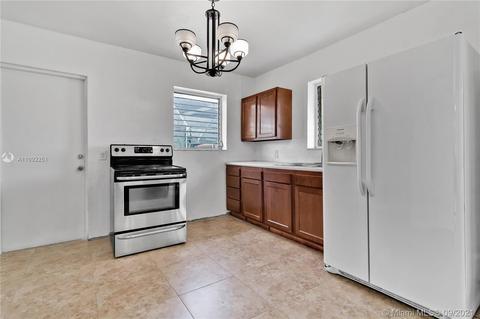 263 E 18th St, Hialeah, FL 33010 photo 21