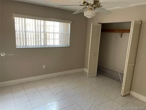 7885 W 5th Ct, Hialeah, FL 33014 photo 7