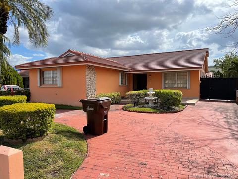 7885 W 5th Ct, Hialeah, FL 33014 photo 1
