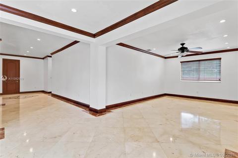 498 E 42nd St, Hialeah, FL 33013 photo 21