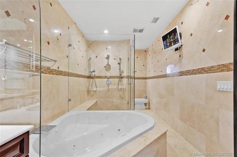 498 E 42nd St, Hialeah, FL 33013 photo 35