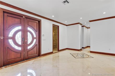 498 E 42nd St, Hialeah, FL 33013 photo 9