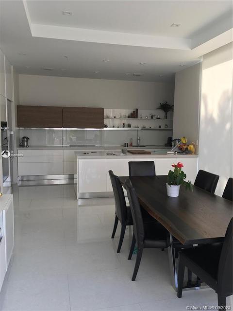 642 Hampton Ln, Key Biscayne, FL 33149 photo 3