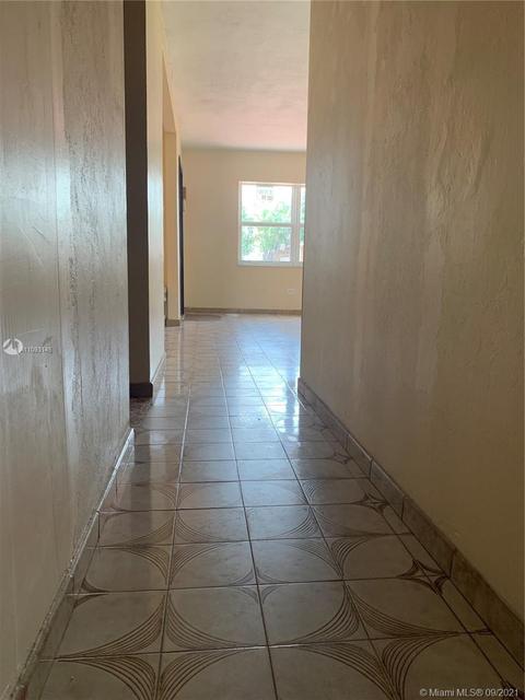 633 E 20th St, Hialeah, FL 33013 photo 10