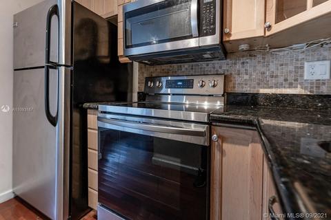 199 E Mcnab Rd #207, Pompano Beach, FL 33060 photo 8