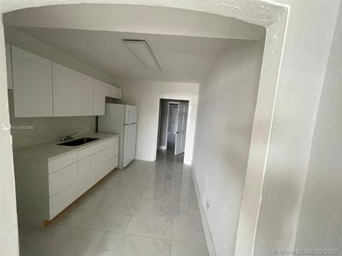 1210 E 10th Ave, Hialeah, FL 33010 photo 16