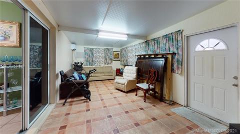 320 E 40th St, Hialeah, FL 33013 photo 29