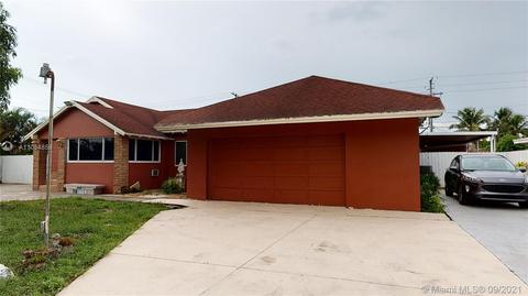 320 E 40th St, Hialeah, FL 33013 photo 2