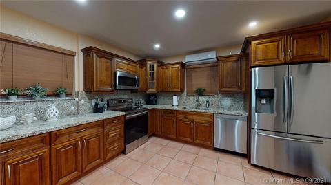320 E 40th St, Hialeah, FL 33013 photo 20