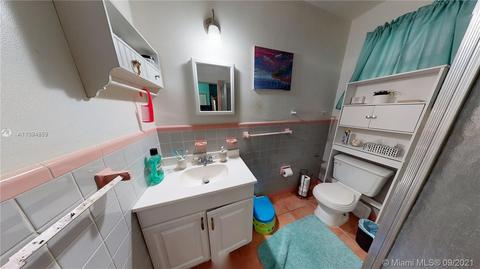 320 E 40th St, Hialeah, FL 33013 photo 6