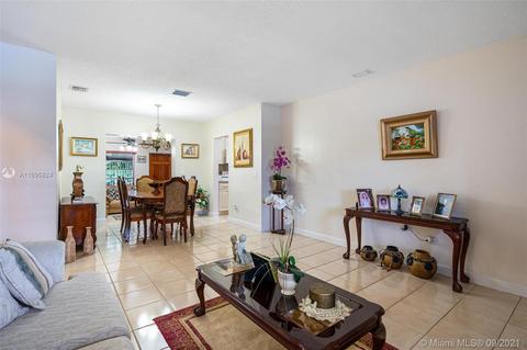 134 E 10th St, Hialeah, FL 33010 photo 3