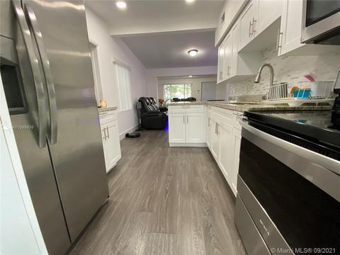 2380 Service Rd, Opa Locka, FL 33054 photo 14