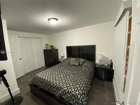 2380 Service Rd, Opa Locka, FL 33054 photo 21