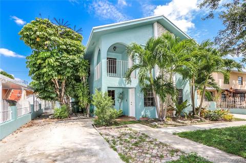 975 E 19th St, Hialeah, FL 33013 photo 1