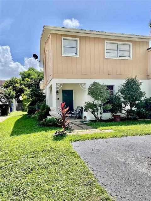 8004 SW 4th Pl, North Lauderdale, FL 33068 photo 1