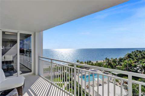 613 Ocean Dr #8D, Key Biscayne, FL 33149 photo 2