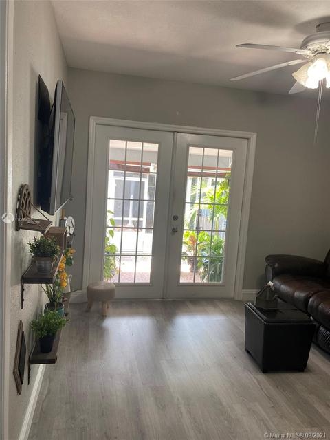 634 E 44th St, Hialeah, FL 33013 photo 12