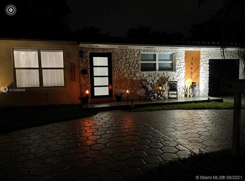 14440 Harris Pl, Miami Lakes, FL 33014 photo 3