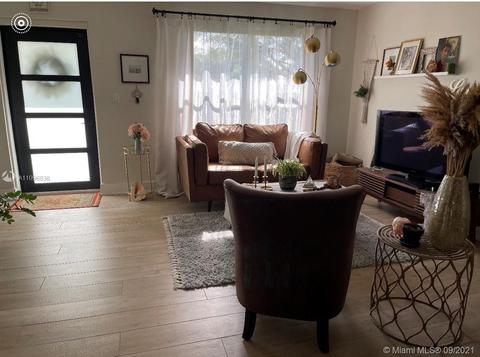 14440 Harris Pl, Miami Lakes, FL 33014 photo 9