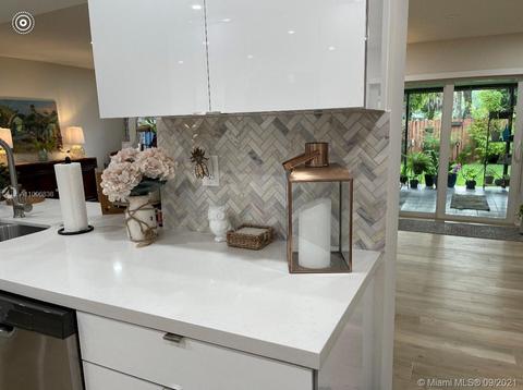 14440 Harris Pl, Miami Lakes, FL 33014 photo 7