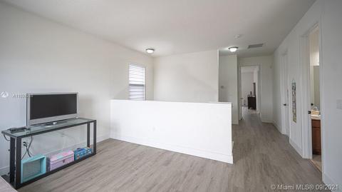 9776 W 34th Ave, Hialeah, FL 33018 photo 46