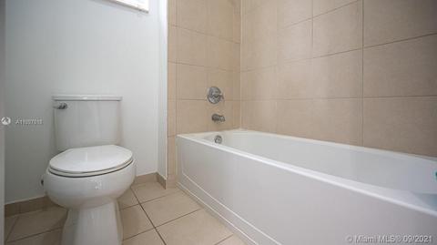 9776 W 34th Ave, Hialeah, FL 33018 photo 50