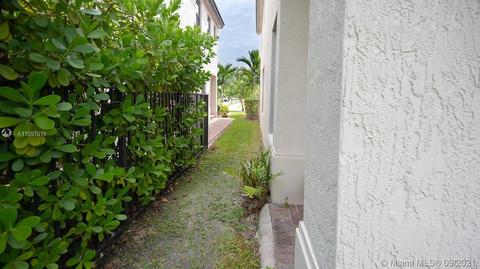 9776 W 34th Ave, Hialeah, FL 33018 photo 34