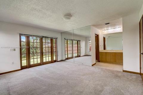 8331 NW 166th Ter, Miami Lakes, FL 33016 photo 32