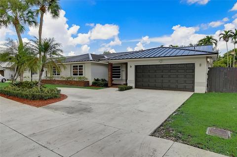 8331 NW 166th Ter, Miami Lakes, FL 33016 photo 34