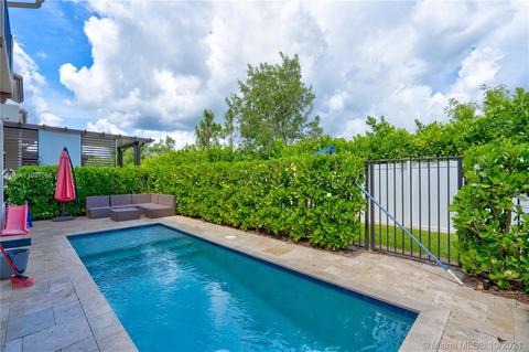 3307 W 99th Pl, Hialeah, FL 33018 photo 9