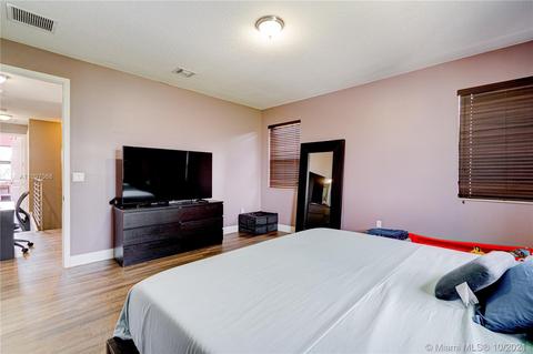 3307 W 99th Pl, Hialeah, FL 33018 photo 26