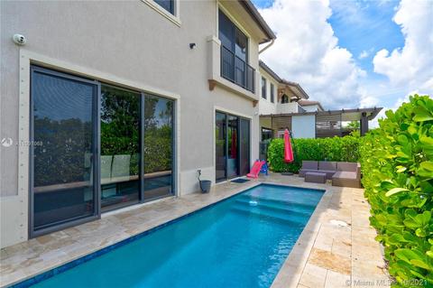 3307 W 99th Pl, Hialeah, FL 33018 photo 11
