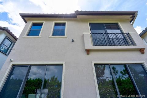 3307 W 99th Pl, Hialeah, FL 33018 photo 4