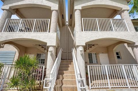 297 E 3rd St #203, Hialeah, FL 33010 photo 2