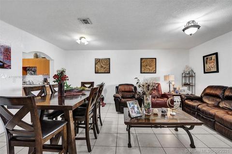 297 E 3rd St #203, Hialeah, FL 33010 photo 8