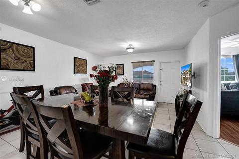297 E 3rd St #203, Hialeah, FL 33010 photo 11