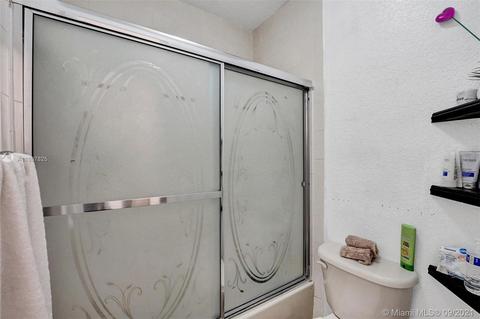 297 E 3rd St #203, Hialeah, FL 33010 photo 23