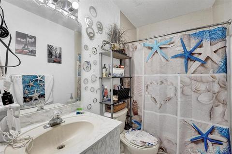 297 E 3rd St #203, Hialeah, FL 33010 photo 27