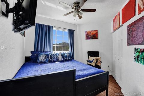 297 E 3rd St #203, Hialeah, FL 33010 photo 31