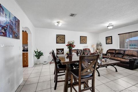 297 E 3rd St #203, Hialeah, FL 33010 photo 9