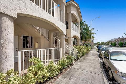 297 E 3rd St #203, Hialeah, FL 33010 photo 3