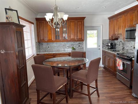 317 E 20th St, Hialeah, FL 33010 photo 18