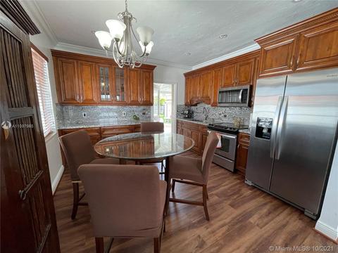 317 E 20th St, Hialeah, FL 33010 photo 8