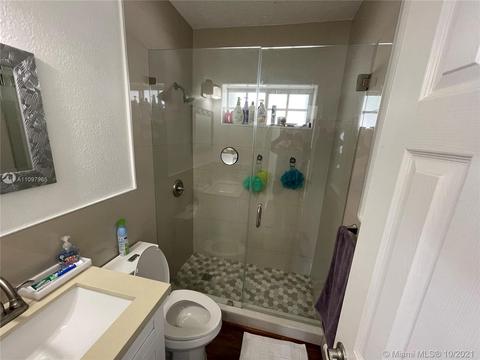 317 E 20th St, Hialeah, FL 33010 photo 12