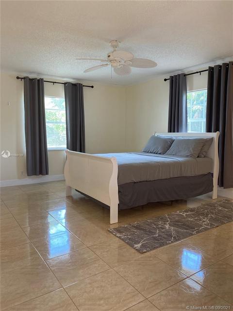 1908 SW 84th Ave, North Lauderdale, FL 33068 photo 16