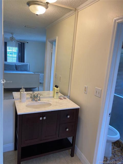 1908 SW 84th Ave, North Lauderdale, FL 33068 photo 20
