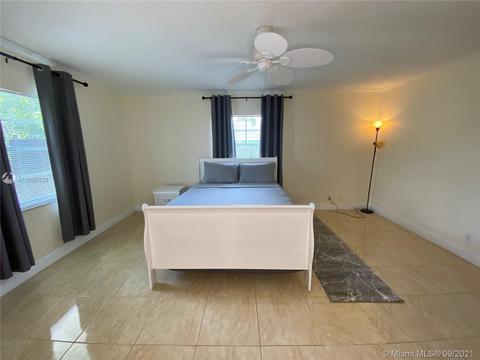 1908 SW 84th Ave, North Lauderdale, FL 33068 photo 18