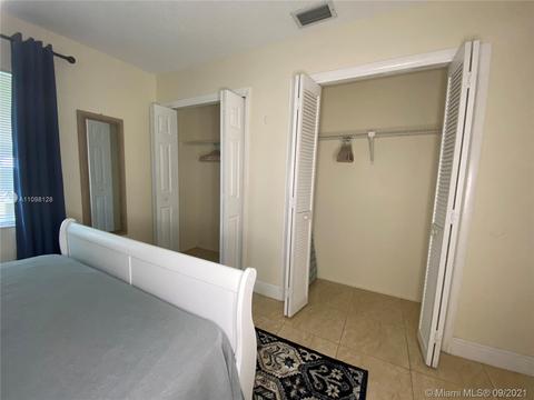 1908 SW 84th Ave, North Lauderdale, FL 33068 photo 7